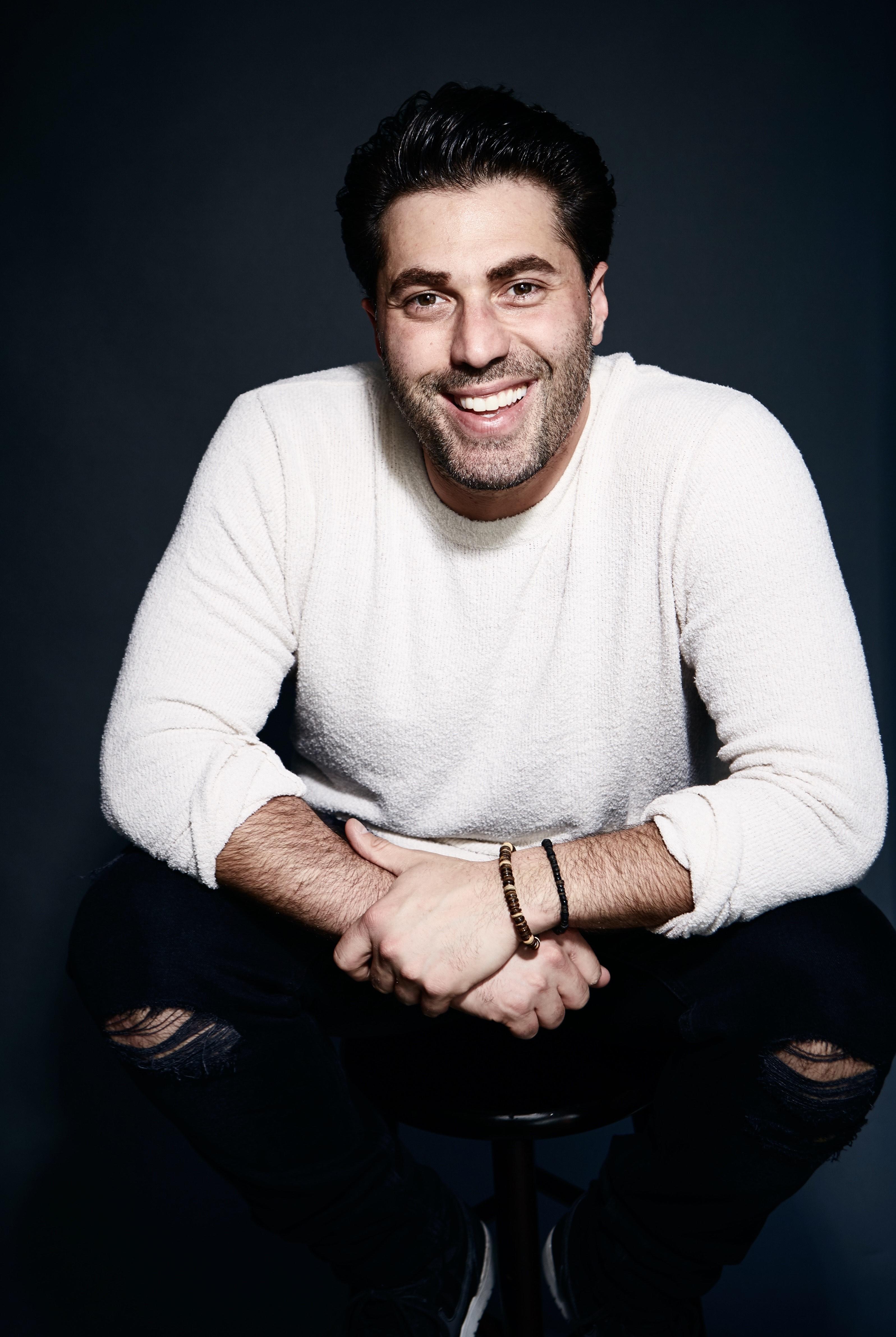 Adam Ray Sign Adam Ray