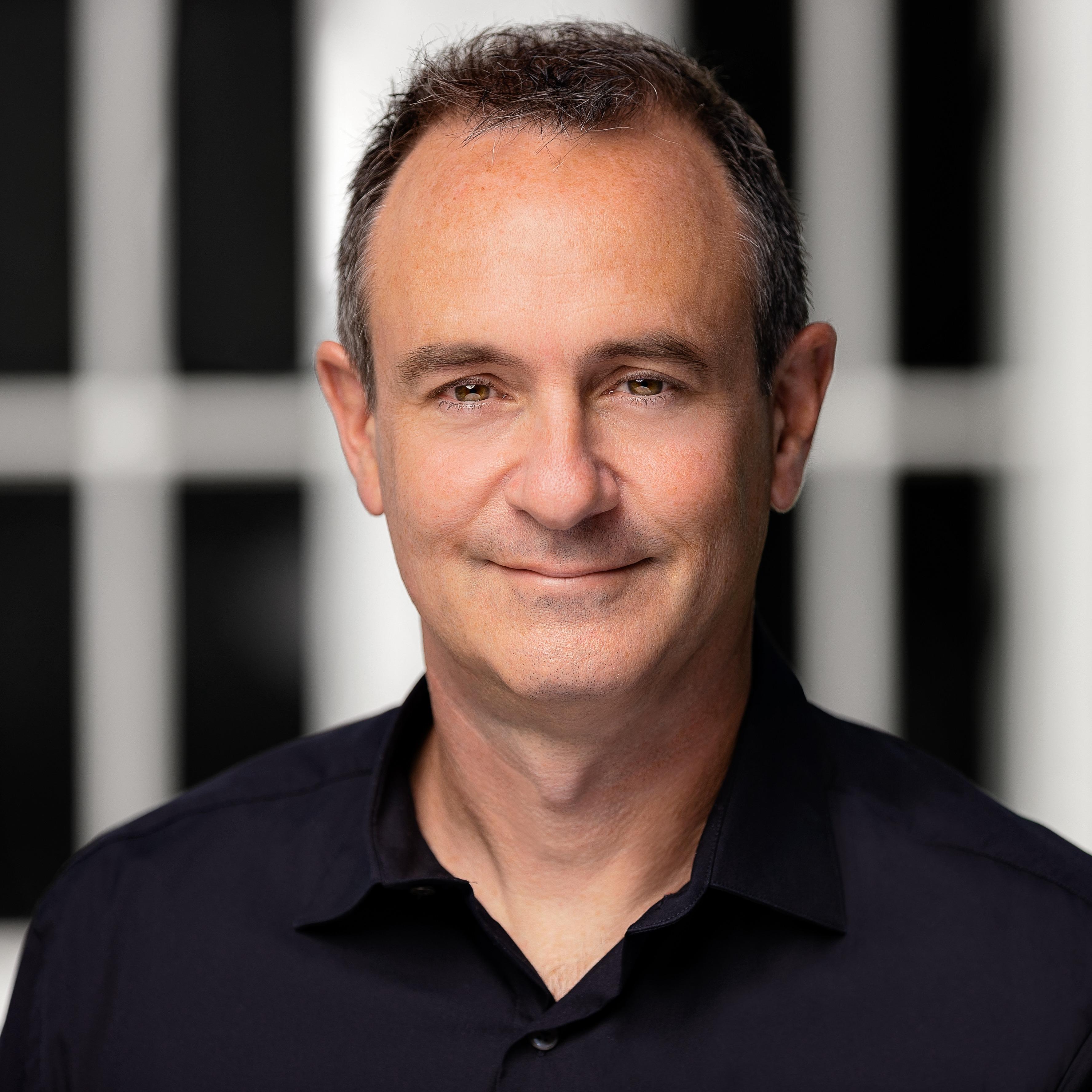 Gordon Roback United Talent Agency : Home