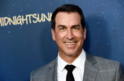 Rob Riggle Bee United Talent Agency : Rob Riggle